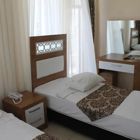 North Point Hotel 4*